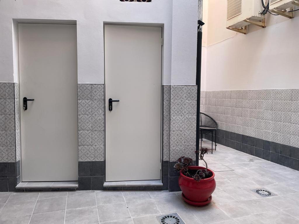 Apartamentos Sol Y Luna La Línea de la Concepción Zewnętrze zdjęcie